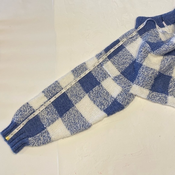 HAND Knit Blue Buffalo Plaid Wool Sweater - Picture 5 of 8